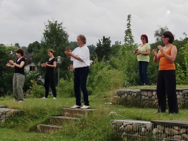"Das Spiel der fünf Tiere" - QiGong im Park