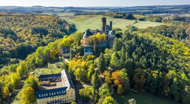 Sommerwanderung im Lahntal – Unterwegs auf der Schaumburgschleife